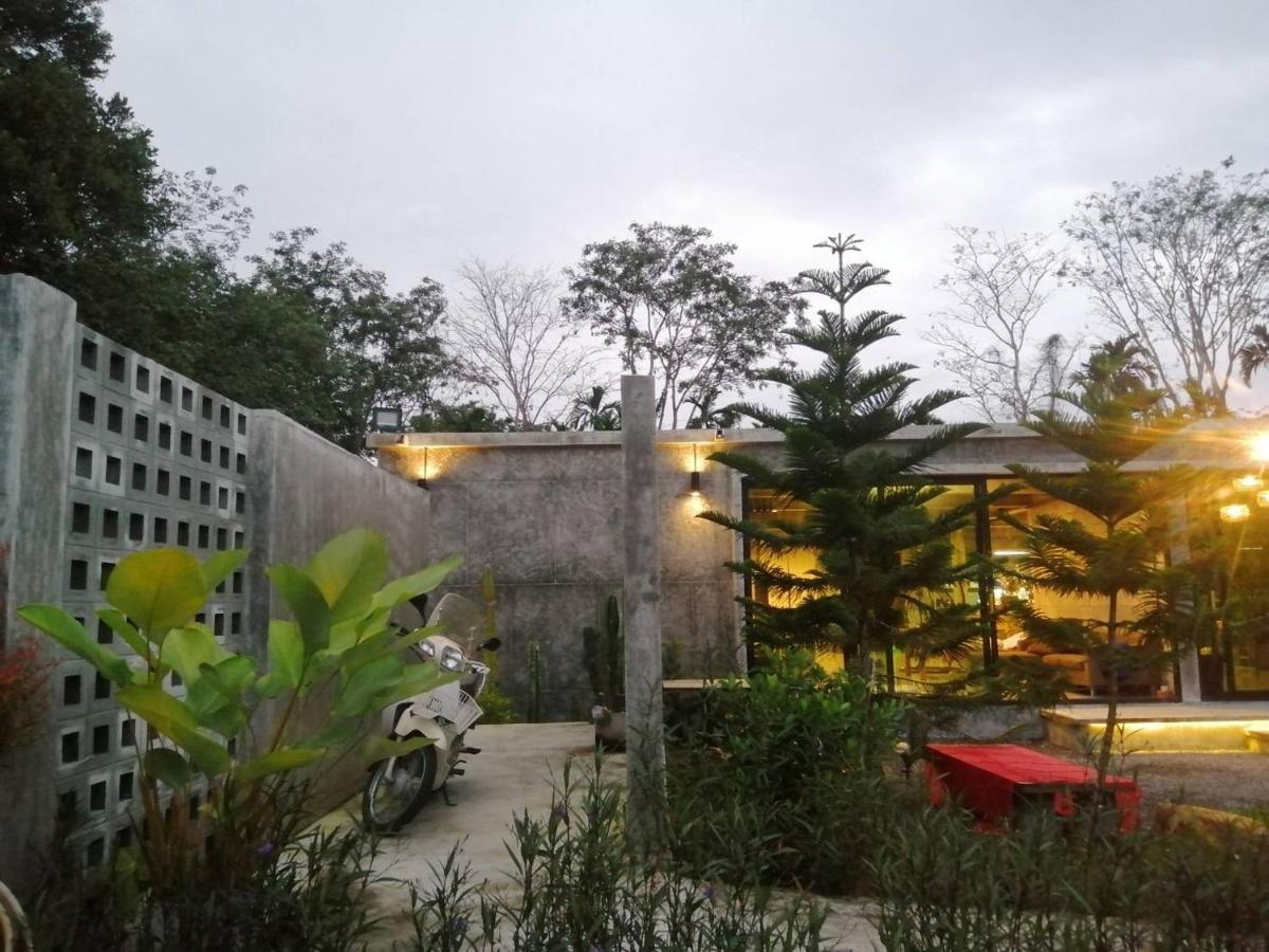 The Box Promkiri Leilighet Nakhon Si Thammarat Eksteriør bilde